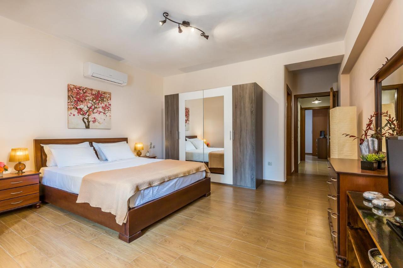 Olive Grove Apartment Скопелос Экстерьер фото