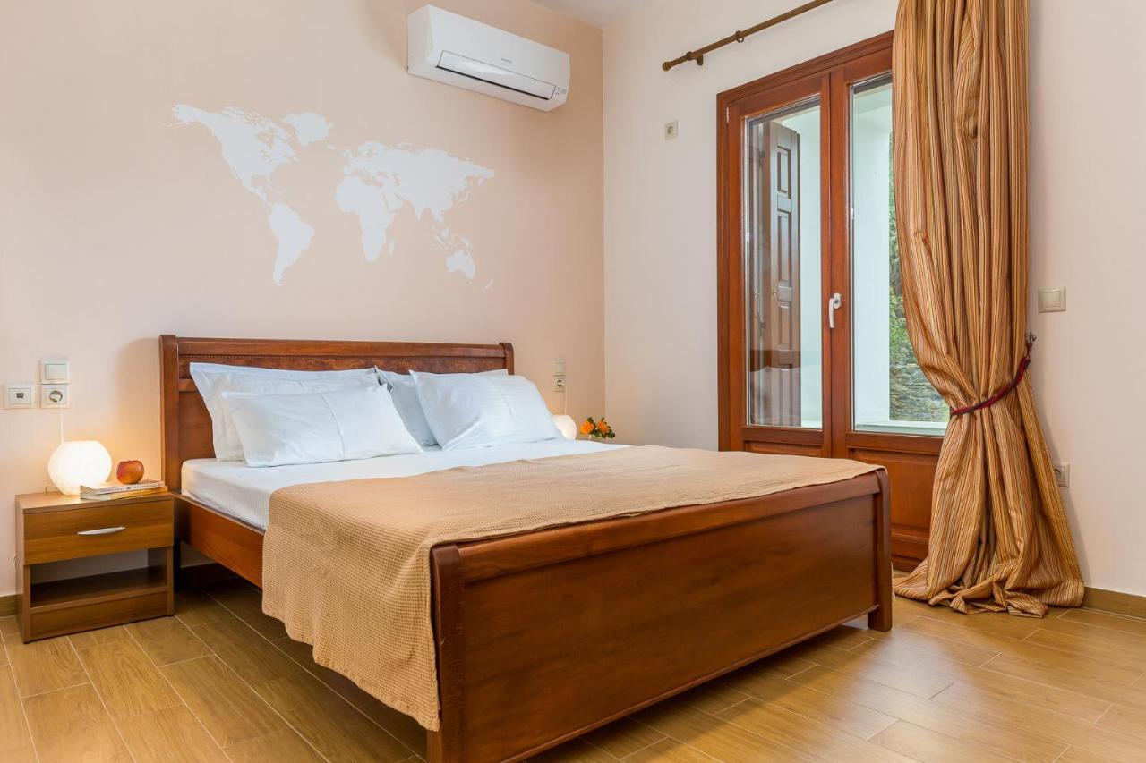 Olive Grove Apartment Скопелос Экстерьер фото