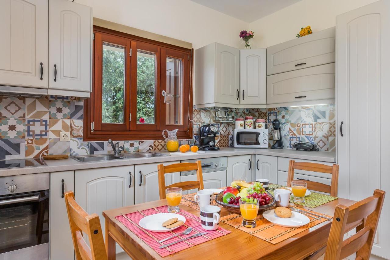 Olive Grove Apartment Скопелос Экстерьер фото